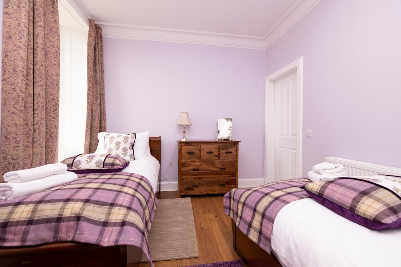 Joivy Cozy Apt Near Edinburgh Castle Exterior photo